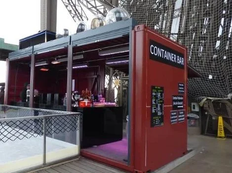 container evenementiel tour eiffel par oxymontage e1752836210178